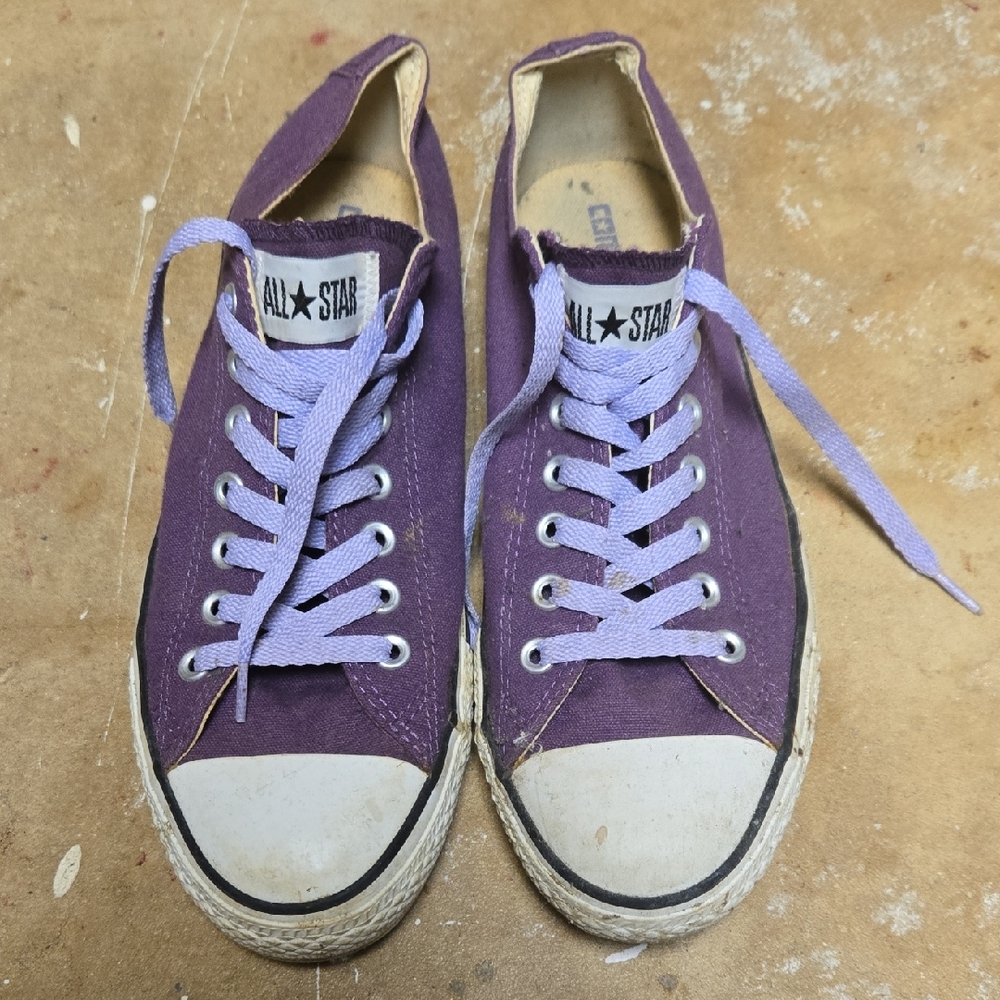 Converse Lavender Canvas Sneakers